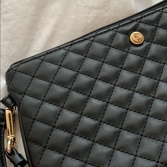 Clutch - Picture 2 of 4